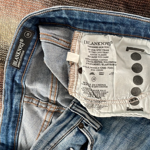 BlankNYC destroyed skinny classique jeans size 28 - Picture 7 of 8